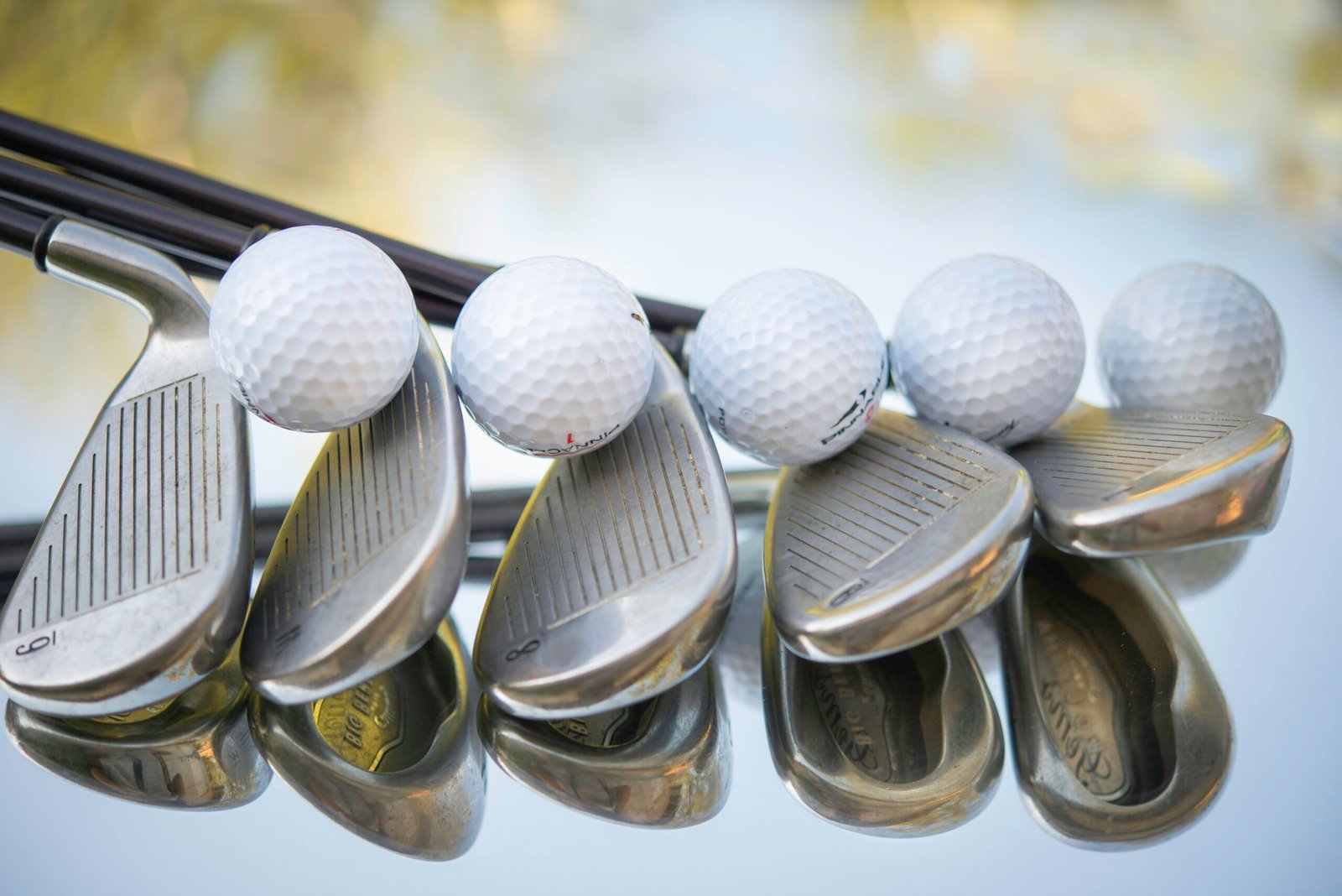 TaylorMade Tour Response Golf Balls TaylorMade Tour Response Golf Balls